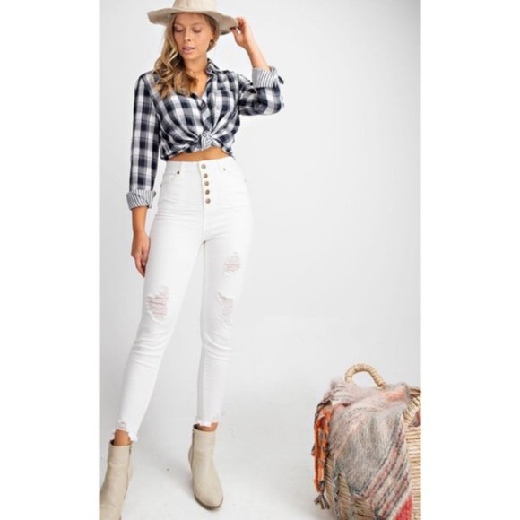 Easel WHITE JEANS HI-WAIST BUTTON FRONT brand boutique - Picture 8 of 12